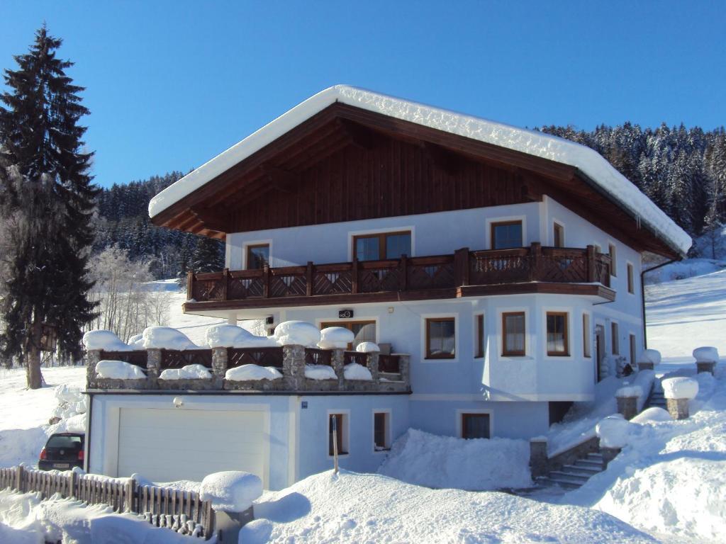 Familie Fritzenwallner Altenmarkt im Pongau Exterior photo