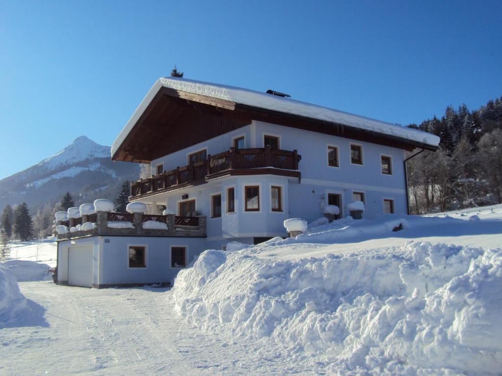 Familie Fritzenwallner Altenmarkt im Pongau Exterior photo