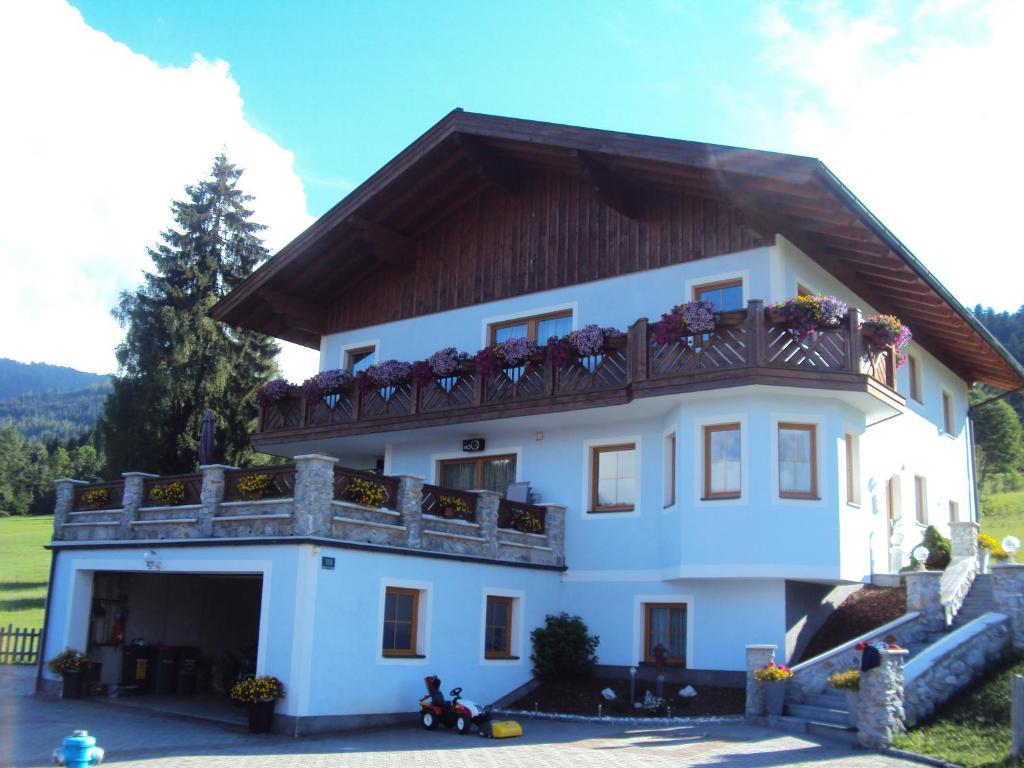 Familie Fritzenwallner Altenmarkt im Pongau Exterior photo